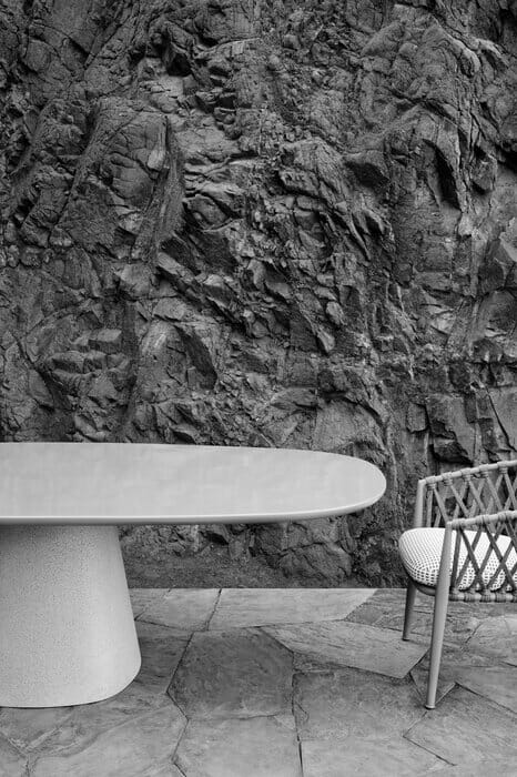 Allure O' Outdoor Table - Image 4