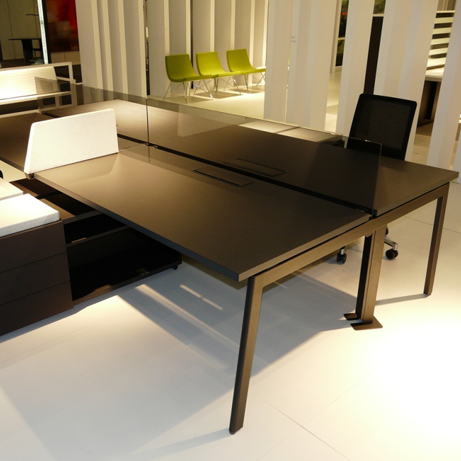 M10 Office Bench Desks - Image 7