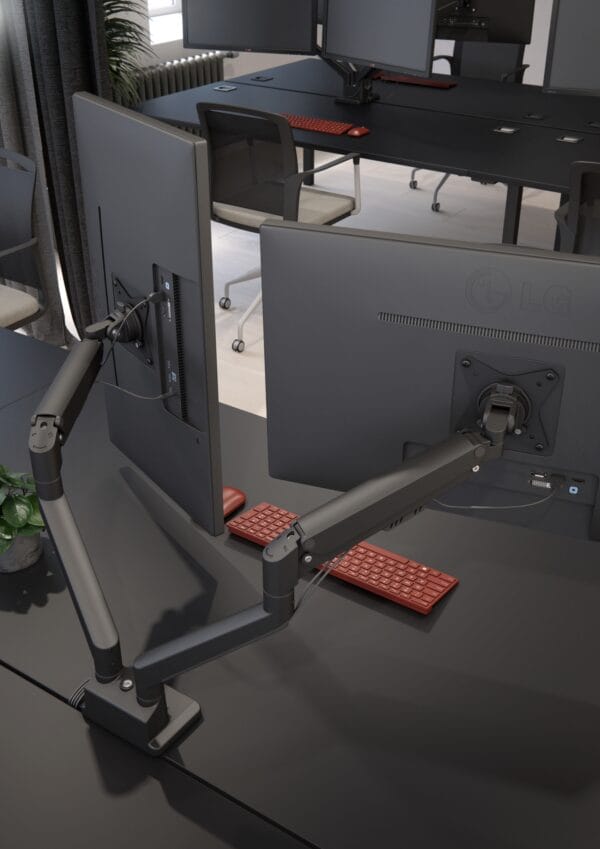 Maya 1