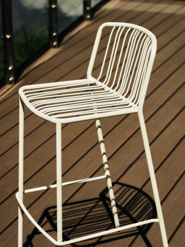 Bris Stool 4