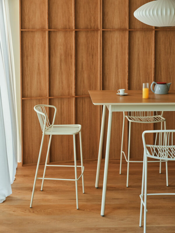 Bris Stool 7