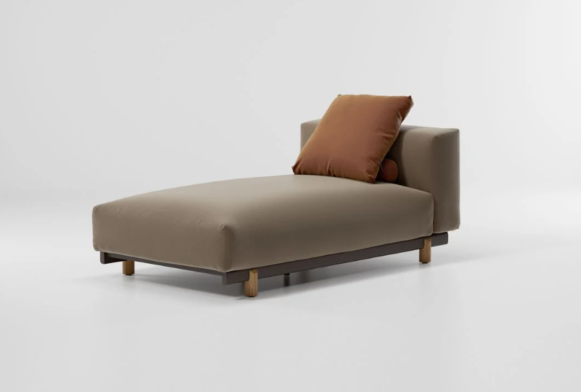Molo Chaise Lounge 1
