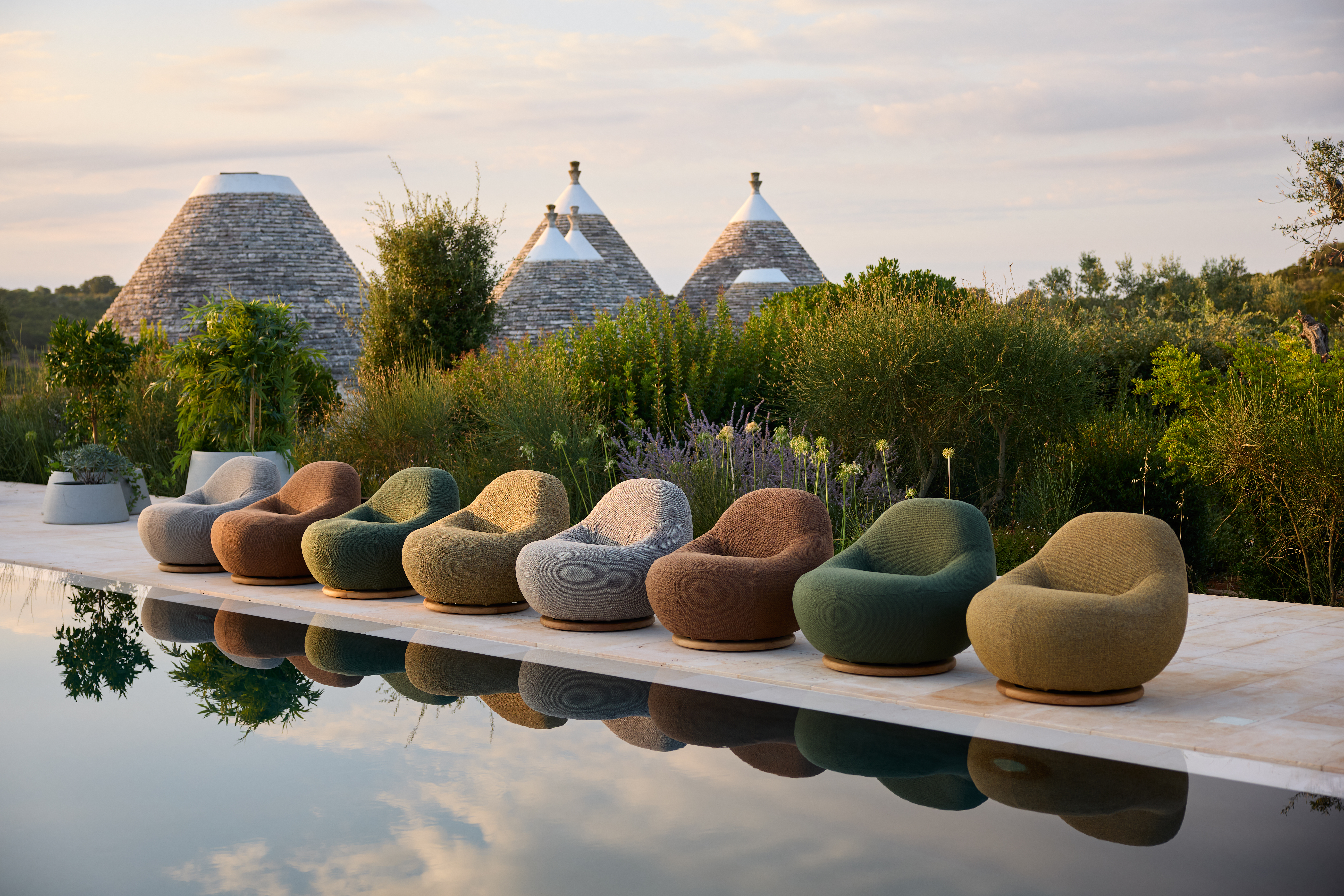 Gem Lounge Chair