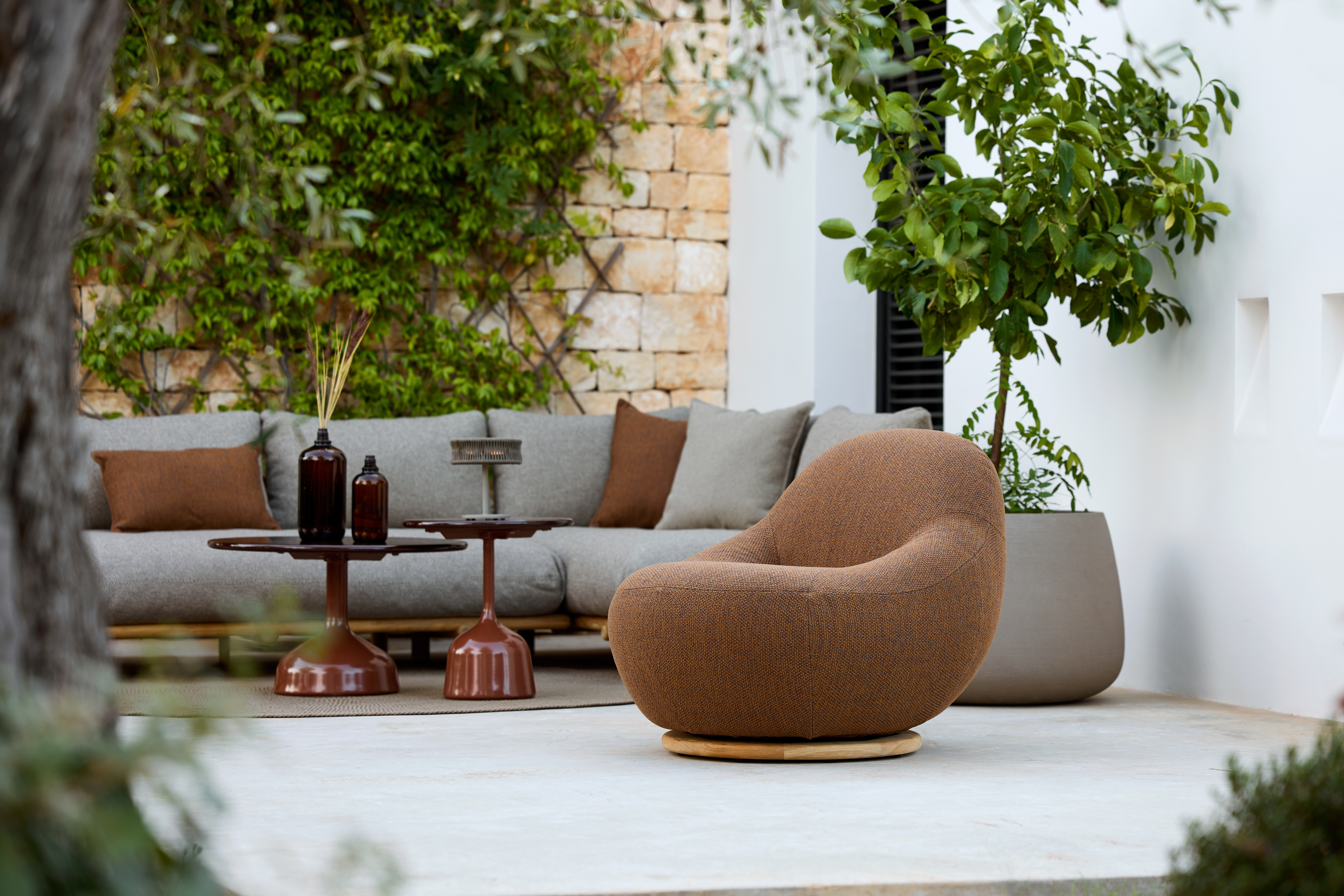 Glaze Coffee Table - Image 5